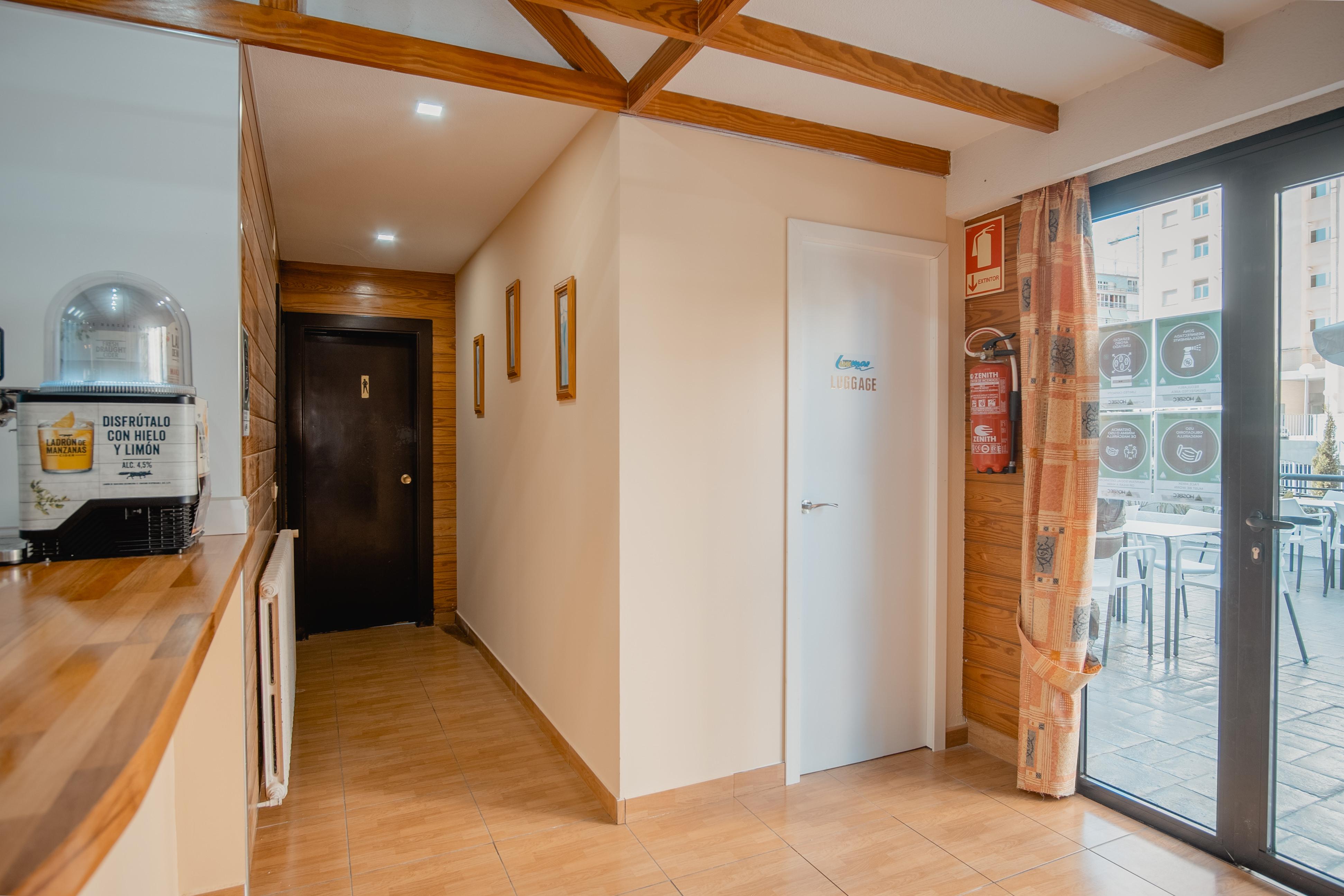 Luxmar Apartaments Бенидорм Экстерьер фото