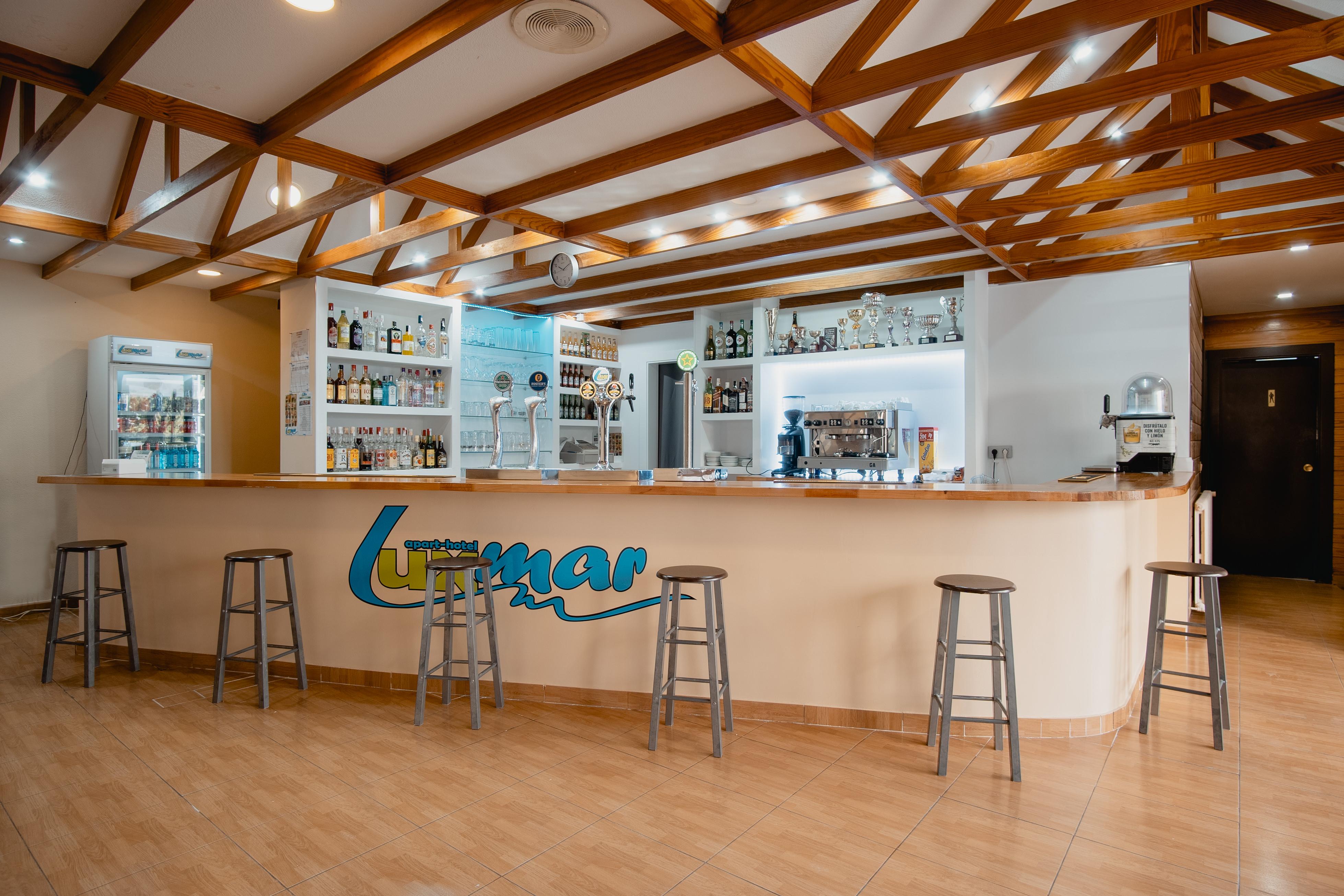 Luxmar Apartaments Бенидорм Экстерьер фото