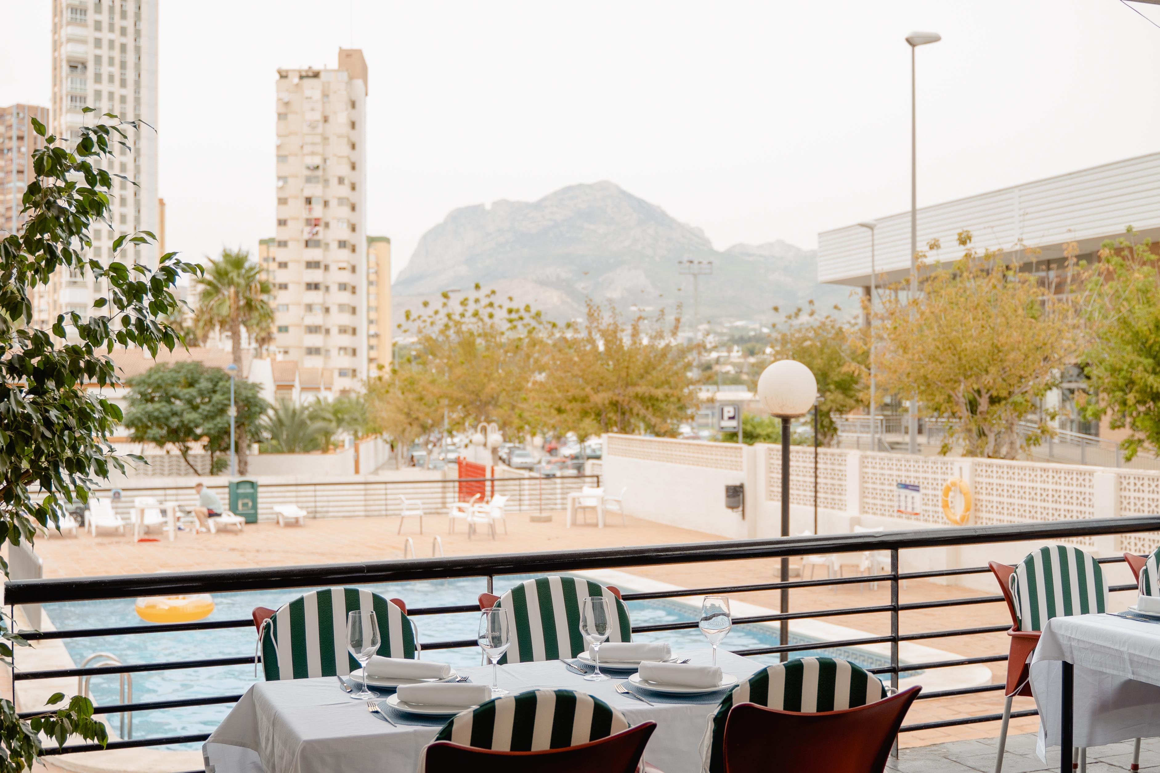 Luxmar Apartaments Бенидорм Экстерьер фото