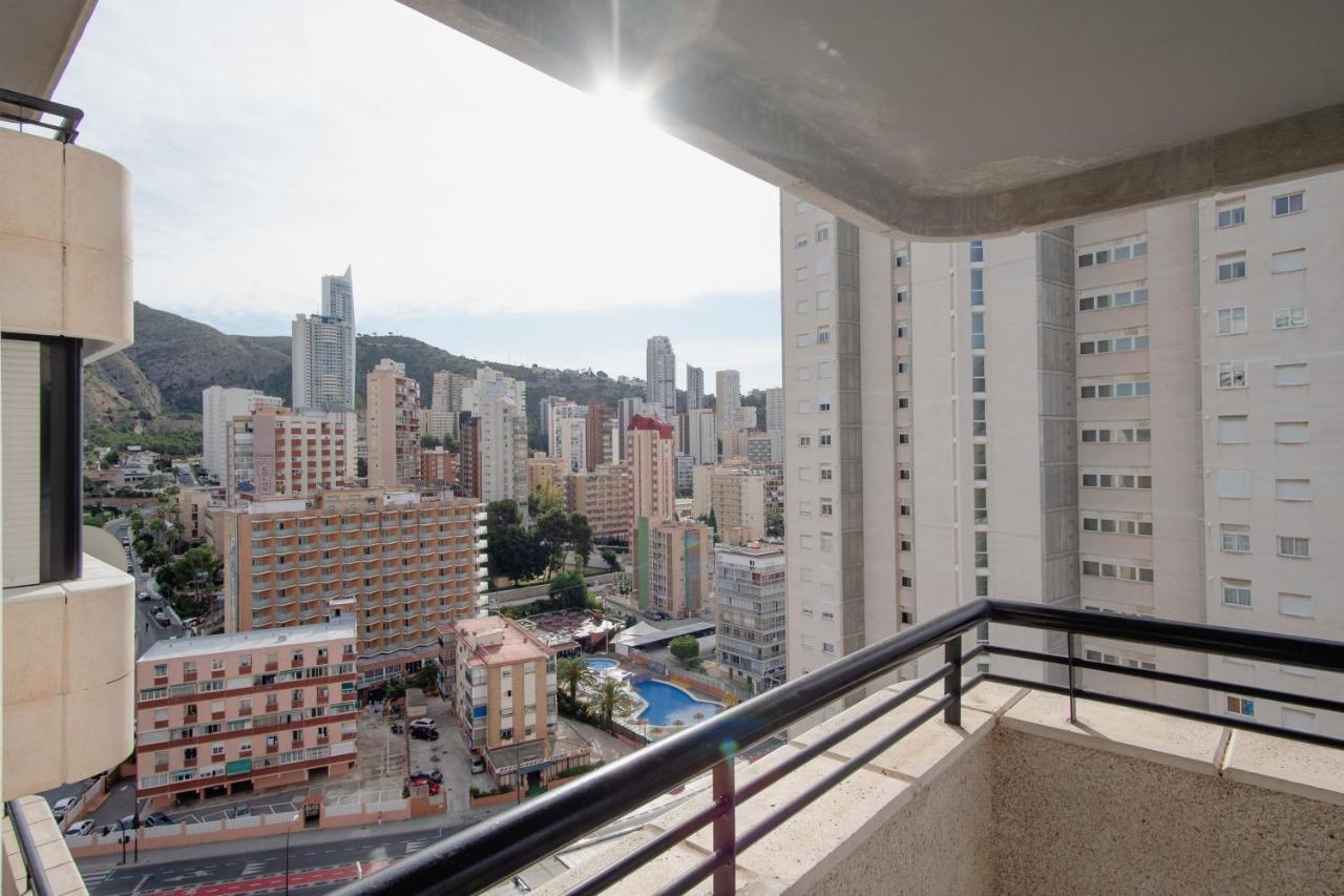 Luxmar Apartaments Бенидорм Экстерьер фото